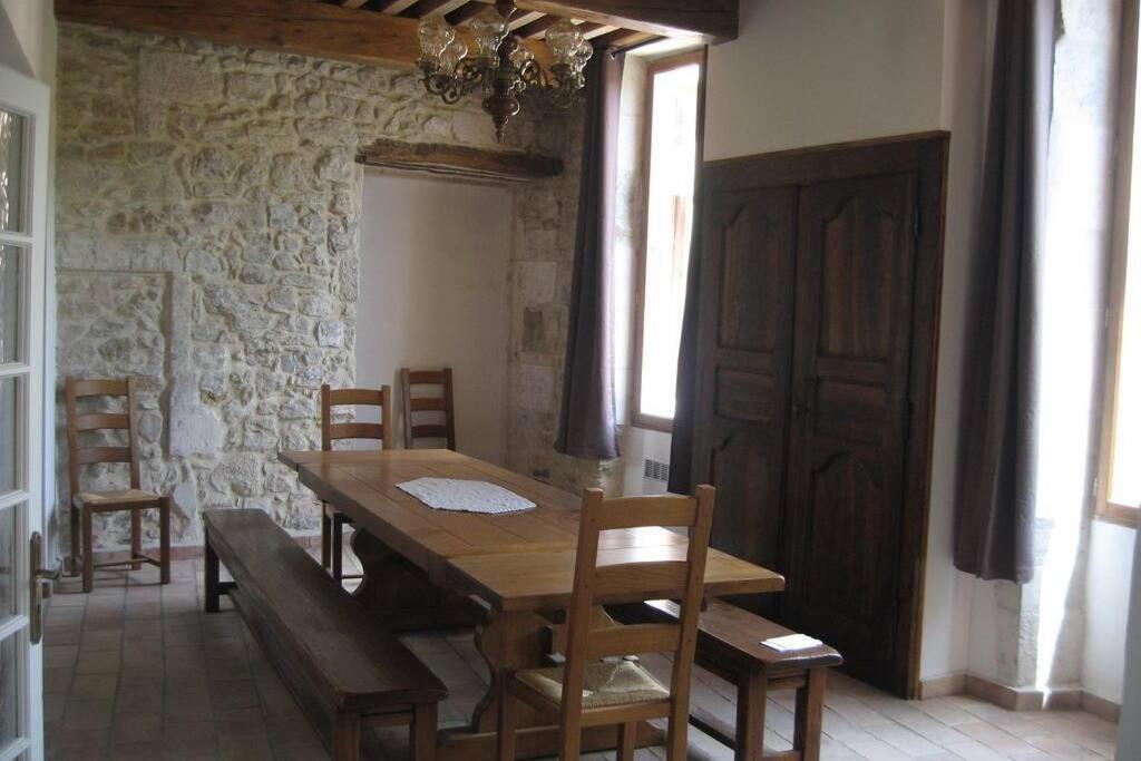 Grand Gite Salavas Exterior photo